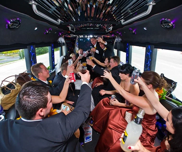 girls-partying-in-a-limousine-2025-03-14-16-54-54-utc-1-rl04x8pd3g8fgcnjp378cb9x3hzjfkm5hoz2yahf9k 1 (2)